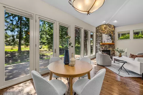Dining - 19571 SW Simpson Ave, Bend, OR 97702 photo 4 of 5
