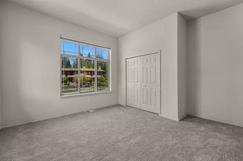 Bedroom - 19571 SW Simpson Ave, Bend, OR 97702 photo 5 of 7