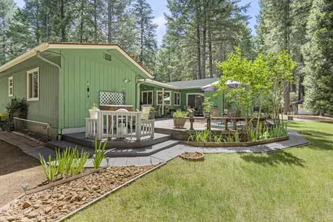 Exterior - 200 Cornett Ln, Cave Junction, OR 97523 photo 8 of 14