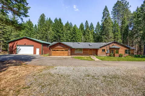 446 Marcy Loop Rd, Grants Pass, OR 97527