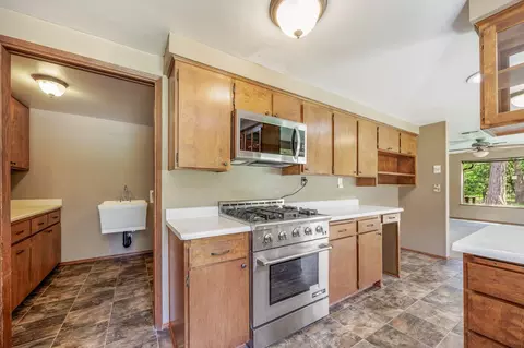 446 Marcy Loop Rd, Grants Pass, OR 97527 photo 10