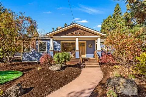 809 NE 9th St, Bend, OR 97701 photo 42