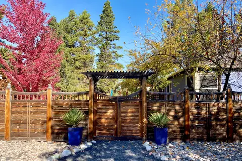 809 NE 9th St, Bend, OR 97701 photo 39