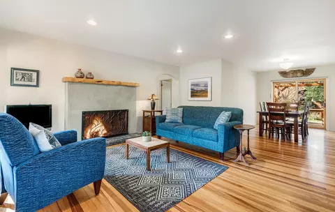 809 NE 9th St, Bend, OR 97701 photo 8
