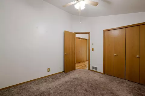 Bedroom - 19683 Platinum Way, Bend, OR 97702 photo 3 of 4