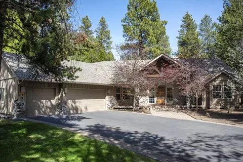 58014 Cypress Ln, Sunriver, OR 97707