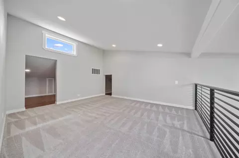 Living - 59870 Calgary Loop, Bend, OR 97702 photo 12 of 12