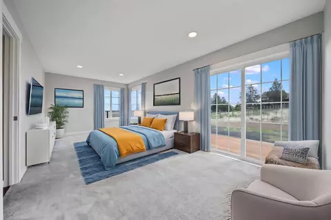 Bedroom - 59870 Calgary Loop, Bend, OR 97702 photo 2 of 10