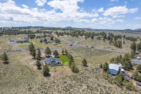 View/Area - 59870 Calgary Loop, Bend, OR 97702 photo 1 of 10