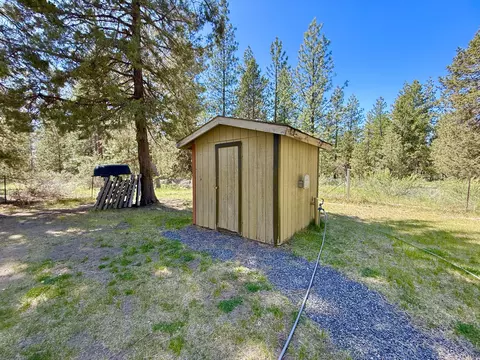 33206 Witam Bluff Dr, Chiloquin, OR 97624 photo 23