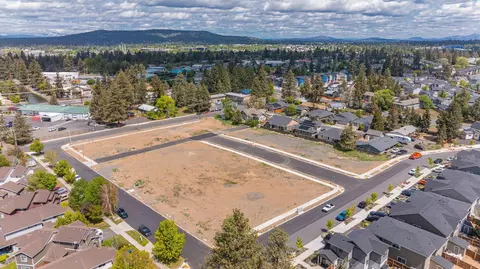61528 Parrell Rd, Bend, OR 97702 photo 3
