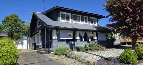 1420 Lookout Ave, Klamath Falls, OR 97601