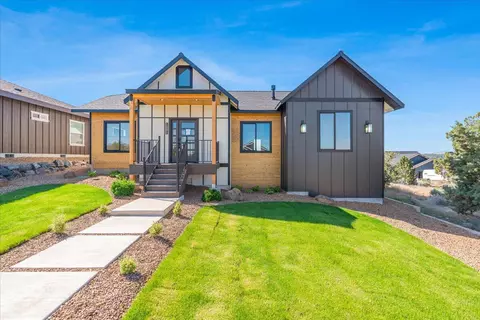 1081 SE Balsamroot Ln #LOT -153, Madras, OR 97741