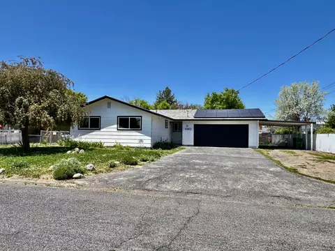 4463 Barry Ave, Klamath Falls, OR 97603