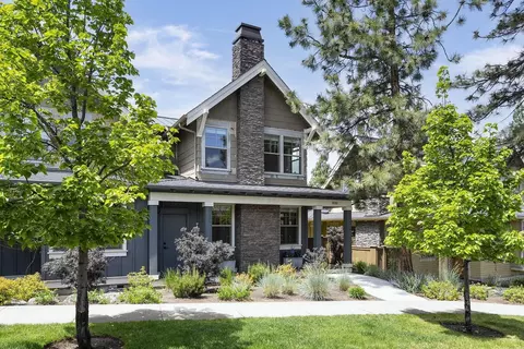 1583 NW William Clark St # 15, Bend, OR 97703