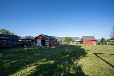 4189 Colver Rd, Phoenix, OR 97535 photo 30