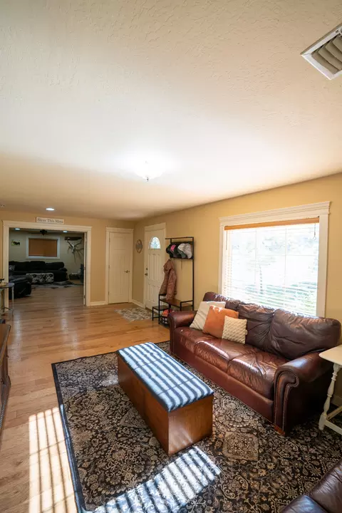 4189 Colver Rd, Phoenix, OR 97535 photo 5