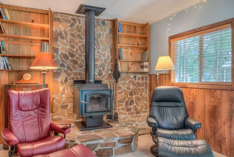 15357 Ponderosa Loop, La Pine, OR 97739 photo 3