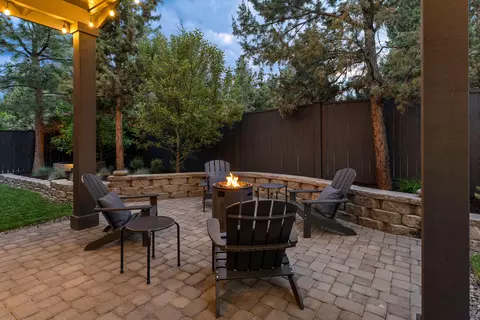 Exterior - 63397 NW Milestone Dr, Bend, OR 97703 photo 7 of 10