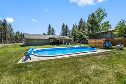 Exterior - 17322 Canvasback Dr, Bend, OR 97707 photo 17 of 23