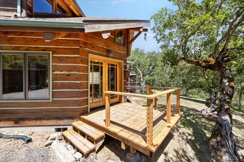 7388 Upper Applegate Rd, Jacksonville, OR 97530