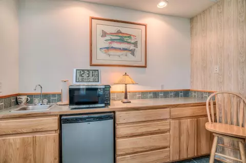 55625 Wagon Master Way, Bend, OR 97707 photo 15