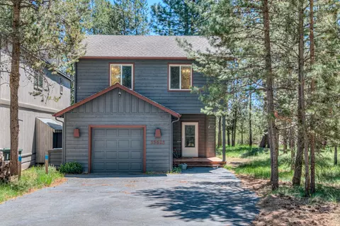 55625 Wagon Master Way, Bend, OR 97707