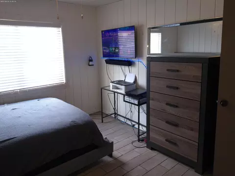 Bedroom - 312 S Wasco Ave, Chiloquin, OR 97624 photo 1 of 2