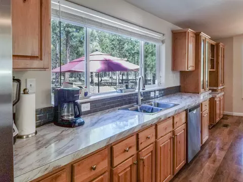 1879 Iron Wheel Ct, La Pine, OR 97739 photo 7