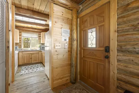 17037 Whittier Dr, Bend, OR 97707 photo 11