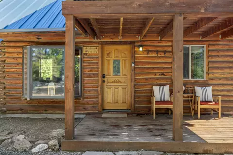 17037 Whittier Dr, Bend, OR 97707