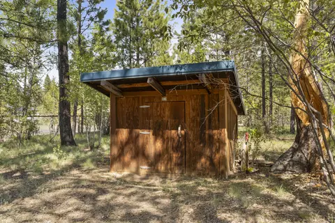 17037 Whittier Dr, Bend, OR 97707 photo 36