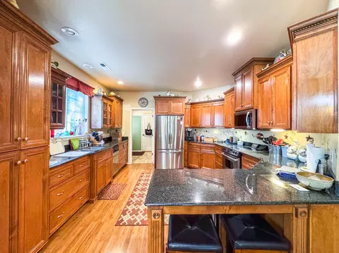 Kitchen - 2080 Swingle Rd, Trail, OR 97541 photo 1 of 2