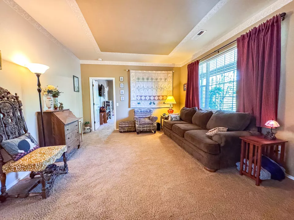 Living - 2080 Swingle Rd, Trail, OR 97541 photo 1 of 3