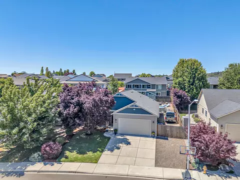 483 Sienna Hills Dr, Eagle Point, OR 97524 photo 42