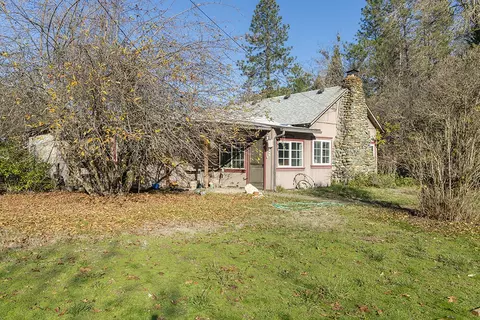 163 Genverna Gln, Grants Pass, OR 97527