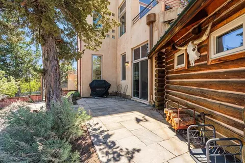 Exterior - 65580 Sisemore Rd, Bend, OR 97703 photo 20 of 21
