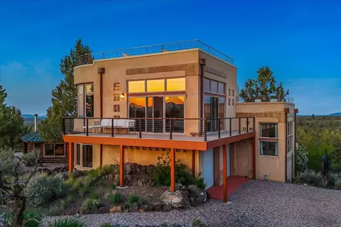 Exterior - 65580 Sisemore Rd, Bend, OR 97703 photo 1 of 21