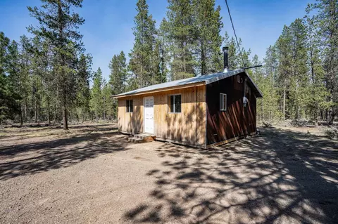 52050 Dustan Rd, La Pine, OR 97739 photo 4