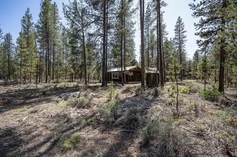 52050 Dustan Rd, La Pine, OR 97739 photo 5