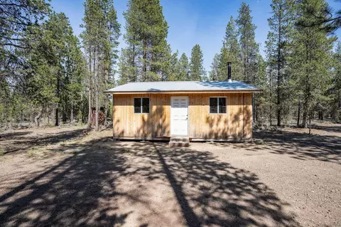 52050 Dustan Rd, La Pine, OR 97739 photo 3
