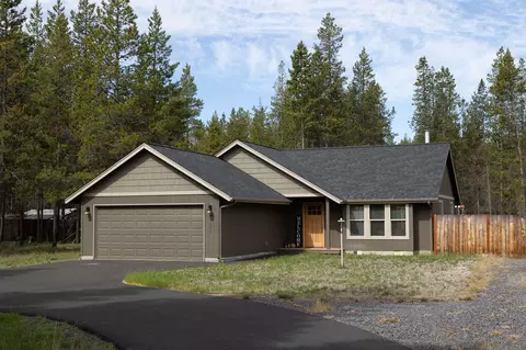 55659 Swan Rd, Bend, OR 97707