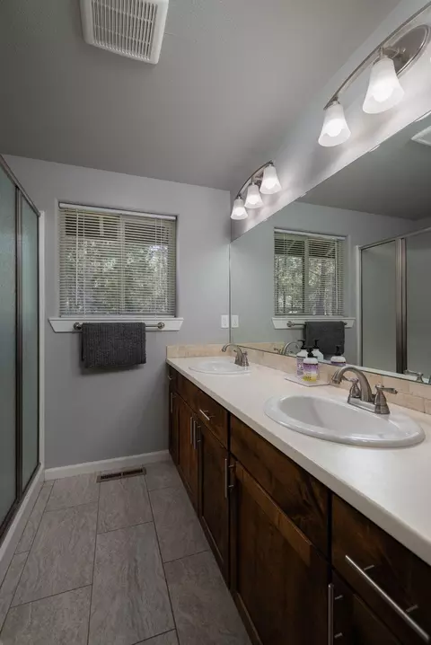 55659 Swan Rd, Bend, OR 97707 photo 13