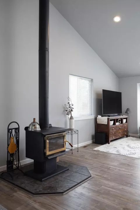55659 Swan Rd, Bend, OR 97707 photo 6