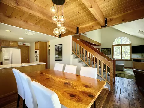 17692 Rogue Ln, Sunriver, OR 97707 photo 9