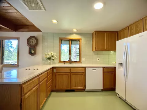 17692 Rogue Ln, Sunriver, OR 97707 photo 11