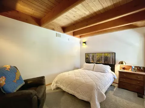 17692 Rogue Ln, Sunriver, OR 97707 photo 14
