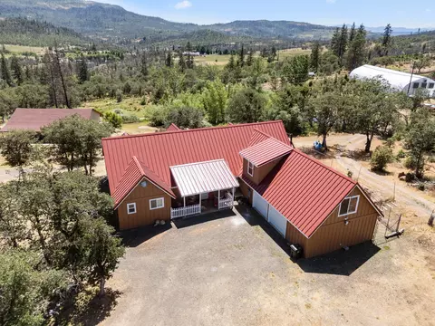 5619 Butte Falls Hwy, Eagle Point, OR 97524