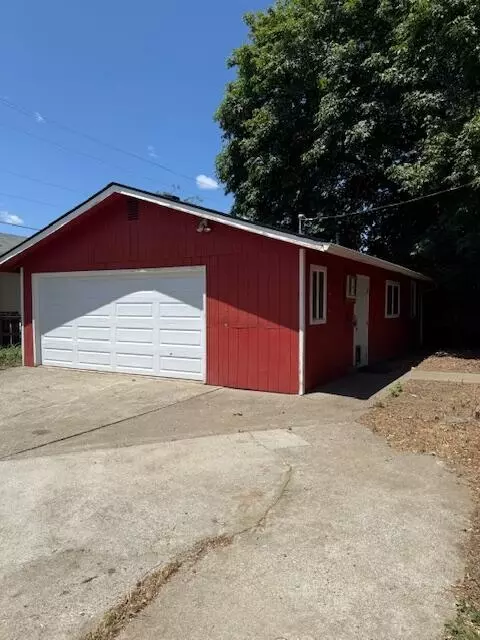 Other - 236 S Caves Ave, Cave Junction, OR 97523 photo 12 of 17