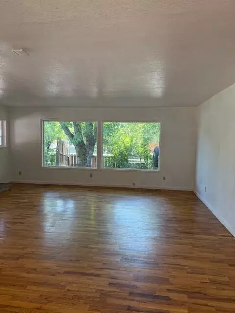 Living - 236 S Caves Ave, Cave Junction, OR 97523 photo 2 of 5